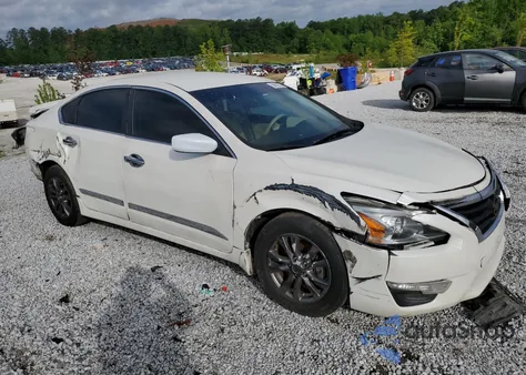 2015 Nissan Altima 2.5 from USA, damaged, VIN 1N4AL3AP4FC499696